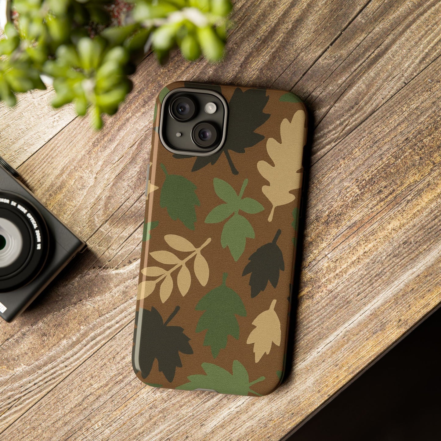M81 Leaf Pattern Phone Case