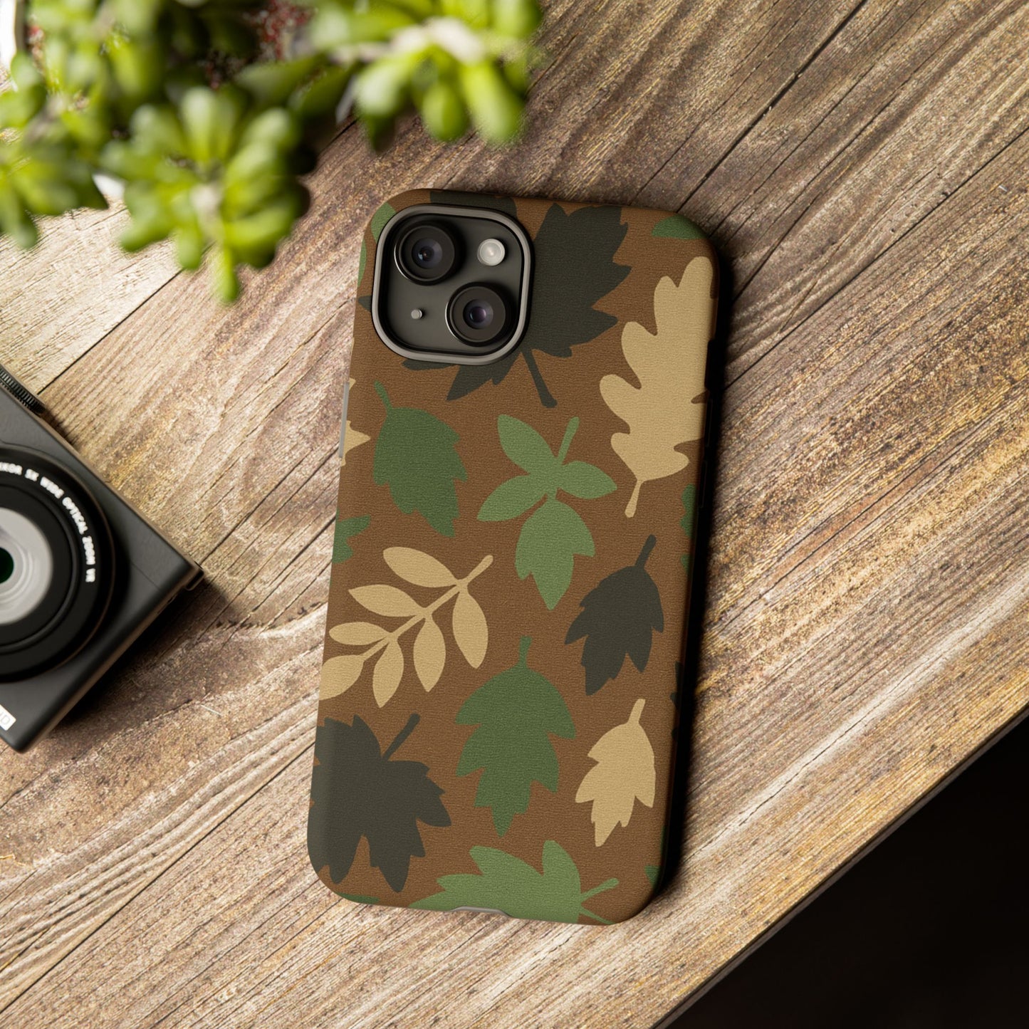 M81 Leaf Pattern Phone Case