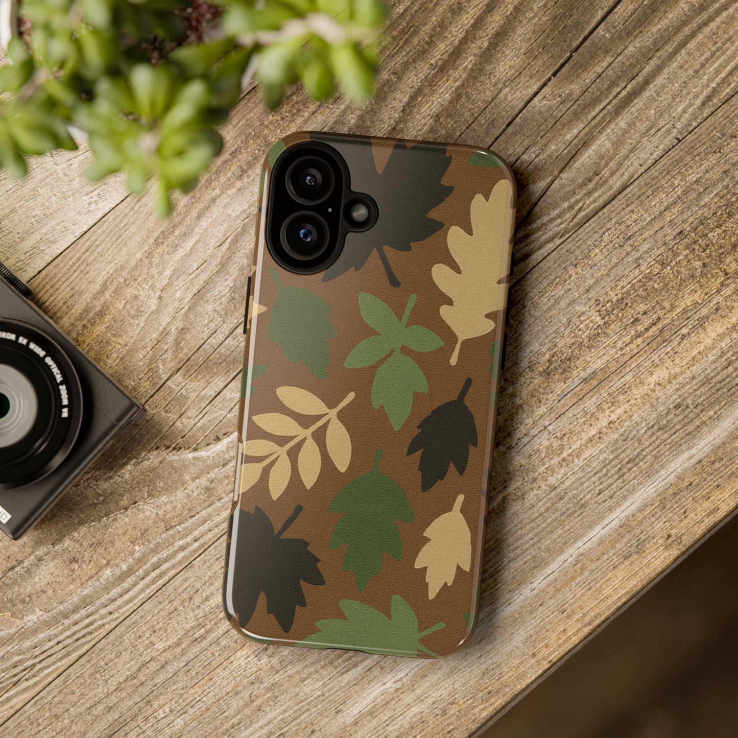 M81 Leaf Pattern Phone Case