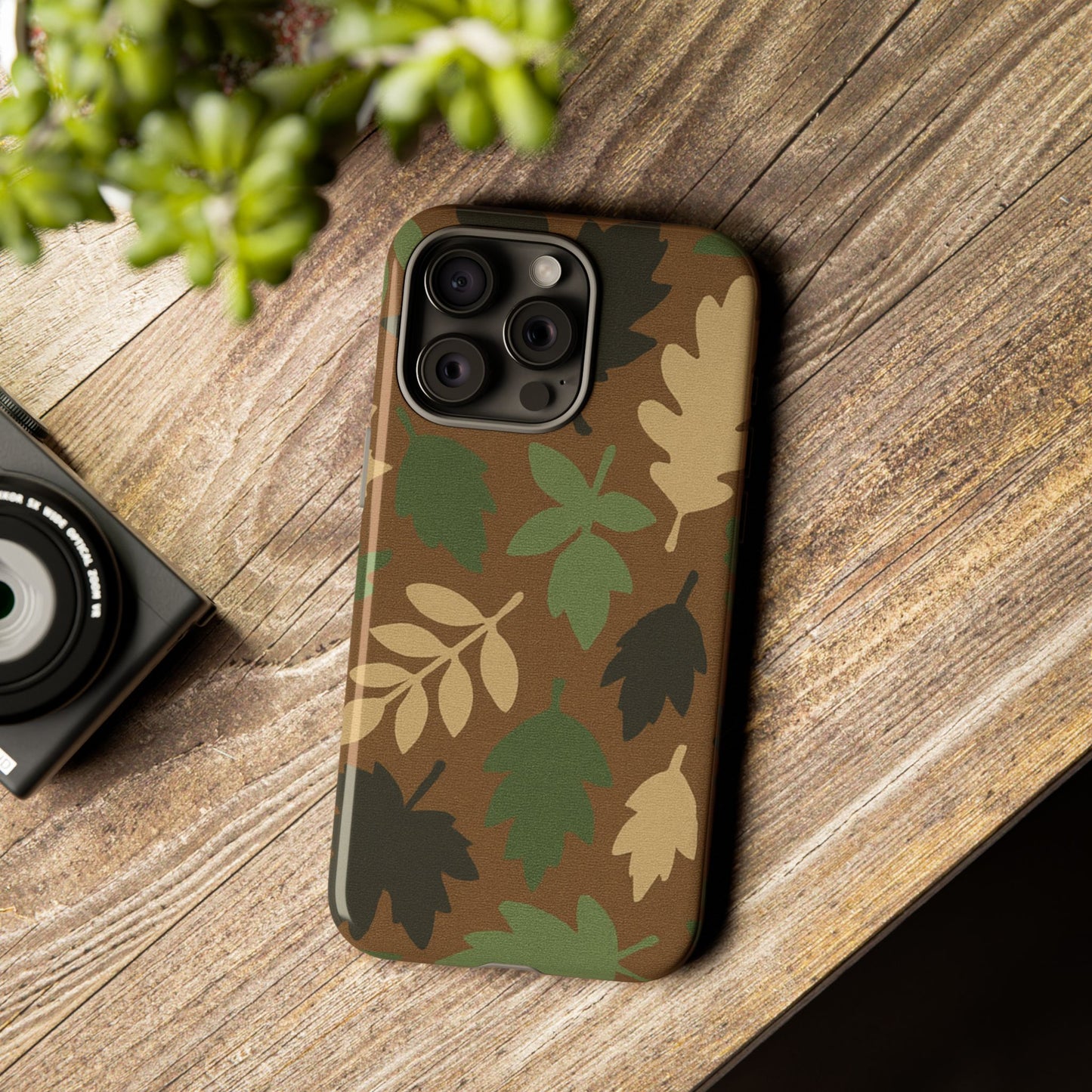 M81 Leaf Pattern Phone Case